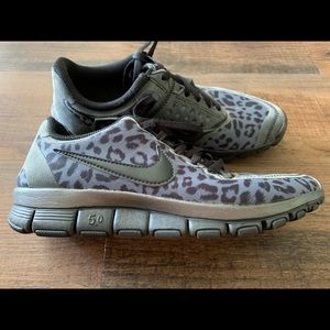 Women’s Nike free 5.0 limited edition size 7 shoe